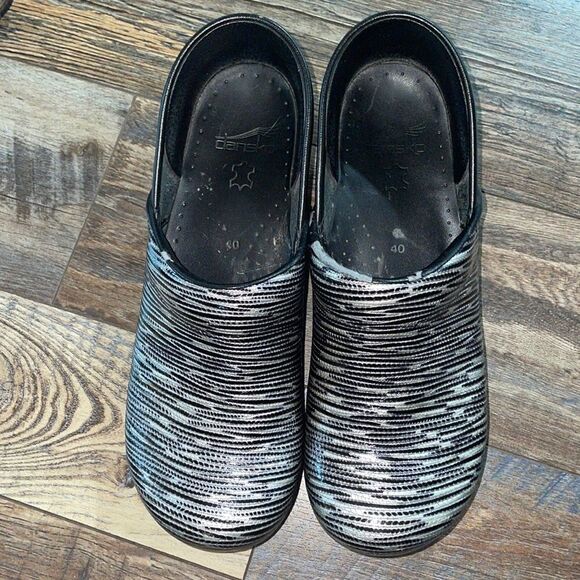 Dansko Silver & Black Metallic Stripe Clogs - Picture 1 of 5